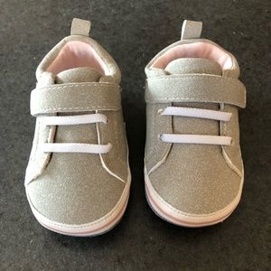 Toddler shoes